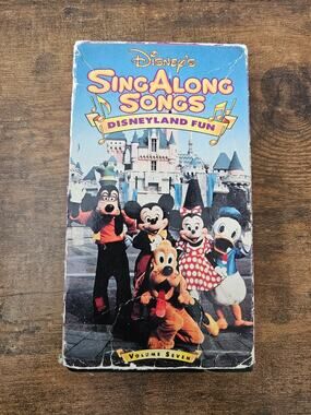 Disneys Sing Along Songs - Disneyland Fun: Volume 7 (VHS, 1993)